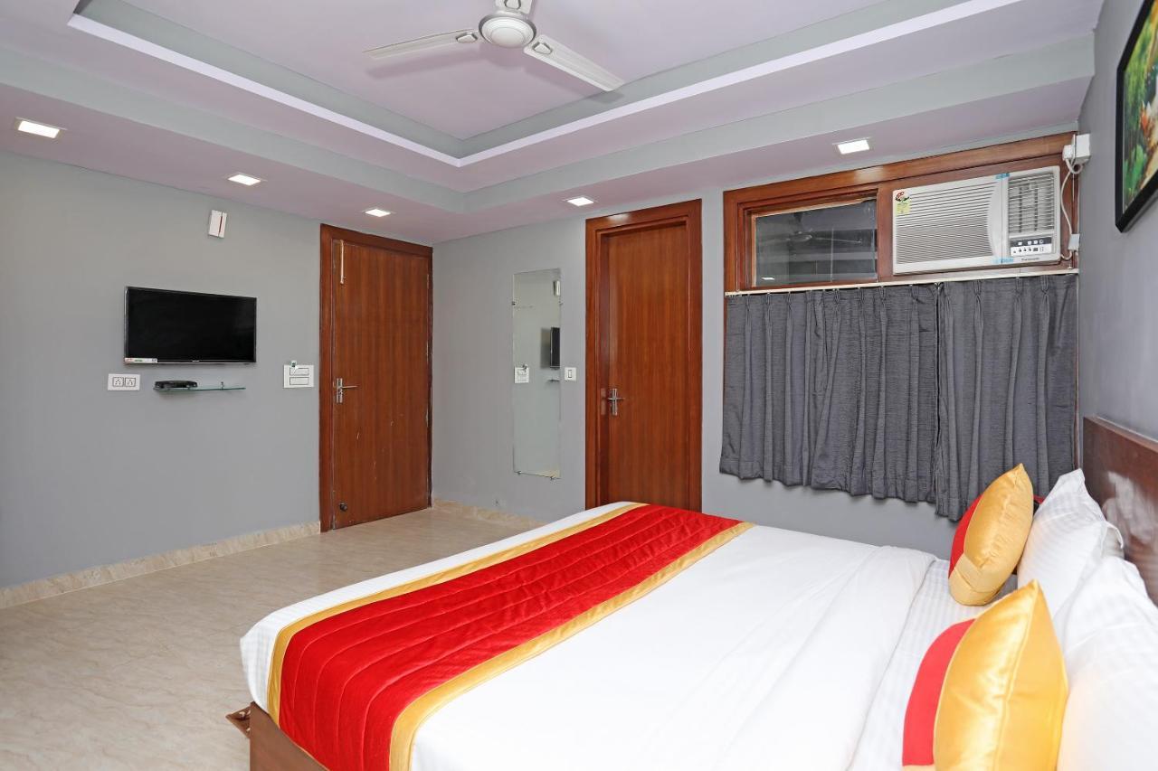 Capital O Aashiyana Paradise Near Omaxe Gurgaon Mall Hotel Exterior photo